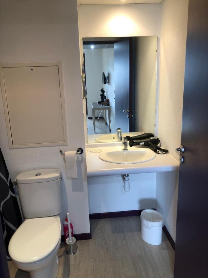 Appart Lourdes 100 M Gare - 4 Places Avec Balcon 10Mn Sanctuaire Exteriör bild